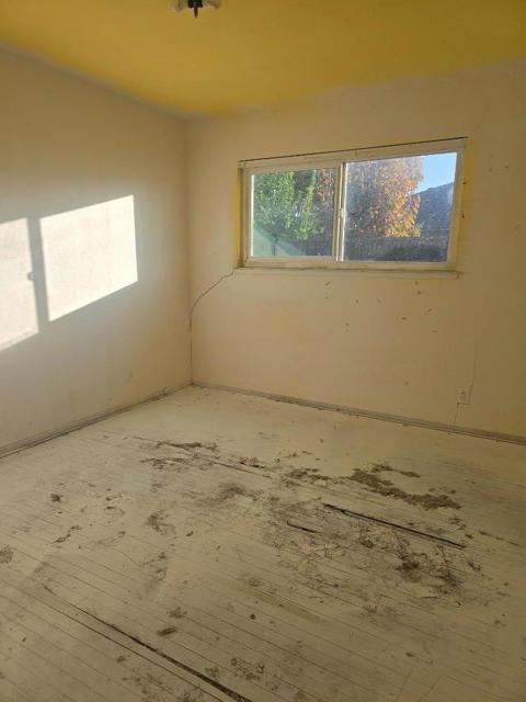 1355 Buchanan Drive, Santa Clara CA: https://media.crmls.org/mediaz/677743d4-b434-435a-9e4f-f211b7e45f69.jpg