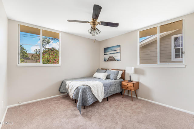 47 Grandview Circle, Camarillo CA: https://media.crmls.org/mediaz/677789d9-e5de-429e-a018-013dbdcf9165.jpg
