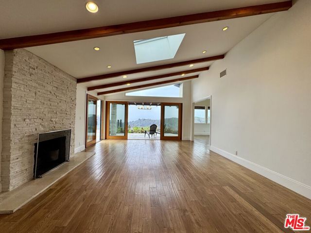 Image 3 of 16 For 2255 Westridge Road