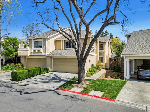 1549 Trimingham Drive, Pleasanton CA: https://media.crmls.org/mediaz/67787c7a-0b08-4357-bc7b-31065ee30c35.jpg
