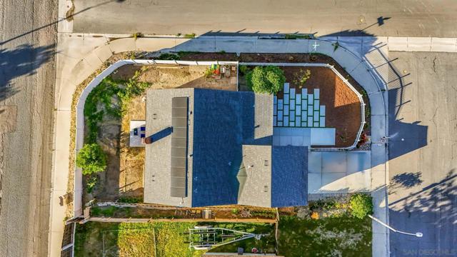 Image 49 of 52 For 8301 Blossom Hill Dr