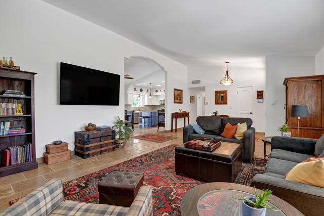 71433 Estellita Drive, Rancho Mirage CA: https://media.crmls.org/mediaz/67790bd9-e4a8-45ef-91fa-55afc5be2d71.jpg