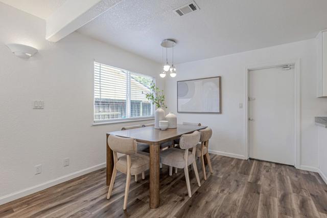 3308 Valley Forge Way, San Jose CA: https://media.crmls.org/mediaz/6779934b-5d9f-4f92-8586-b6bd7db45559.jpg