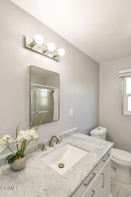 517 View Crest Drive, Montebello CA: https://media.crmls.org/mediaz/6779c2c7-37ba-4771-99a1-fdff4048615f.jpg