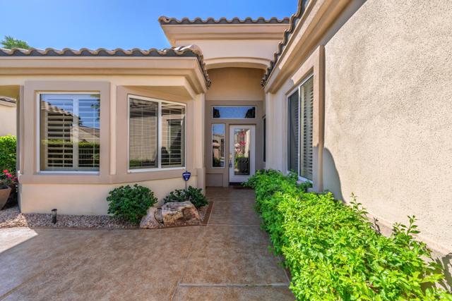 78305 Kensington Avenue, Palm Desert CA: https://media.crmls.org/mediaz/677a523b-61eb-4291-9f1f-20cfda68cd5c.jpg