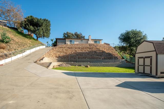 Detail Gallery Image 15 of 60 For 8366 Sunview Drive, El Cajon,  CA 92021 - 3 Beds | 2 Baths