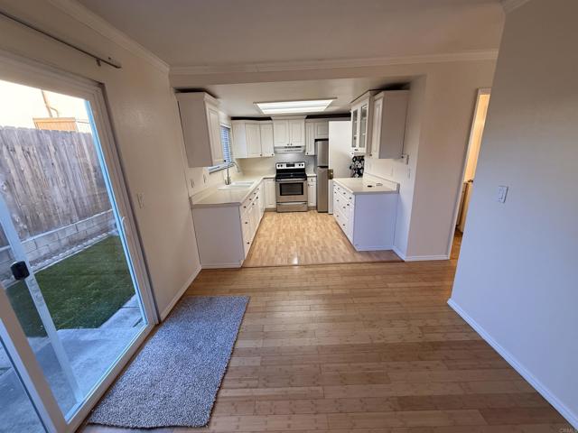 Detail Gallery Image 2 of 26 For 1034 Leland St #15,  Spring Valley,  CA 91977 - 3 Beds | 1/1 Baths