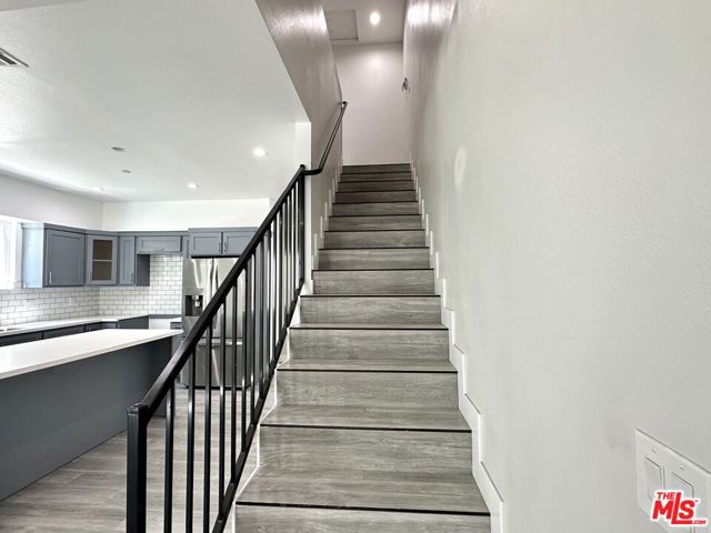 1123 Browning Boulevard, Los Angeles CA: https://media.crmls.org/mediaz/677b74b6-d22e-4735-8e8c-8827e0d6e4fc.jpg