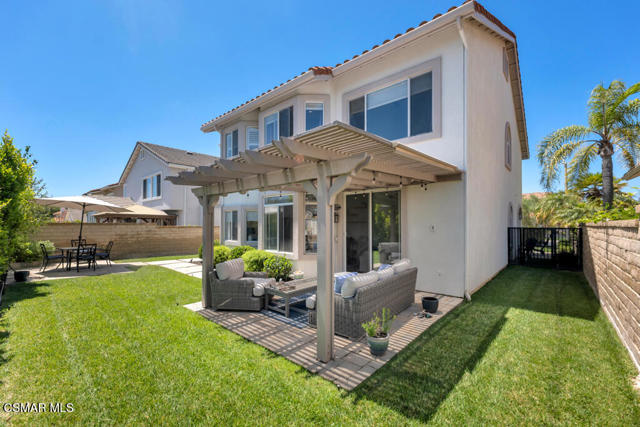1847 Fox Springs Circle, Newbury Park CA: https://media.crmls.org/mediaz/677ba717-3392-498c-beb1-c93db2cb9054.jpg