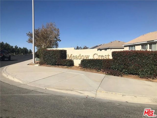 40247 Preston Road, Palmdale CA: https://media.crmls.org/mediaz/677c1380-9001-40a7-aed5-e233c693748a.jpg