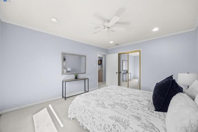 334 Oxford Street, Hayward CA: https://media.crmls.org/mediaz/677c677a-5b09-48d8-81ed-a8926132616b.jpg