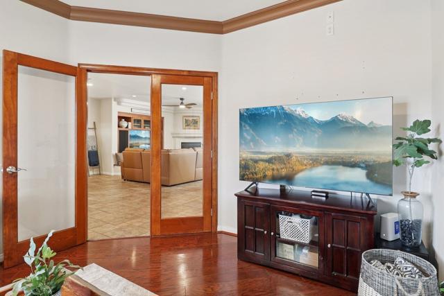 16112 Arena Drive, Ramona CA: https://media.crmls.org/mediaz/677cc37e-8dfb-4b4a-bc1c-53c14f58f518.jpg