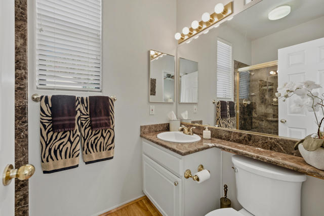 65 San Marino Circle, Rancho Mirage CA: https://media.crmls.org/mediaz/677f3fb2-127b-4056-94c1-9208e12bcf97.jpg