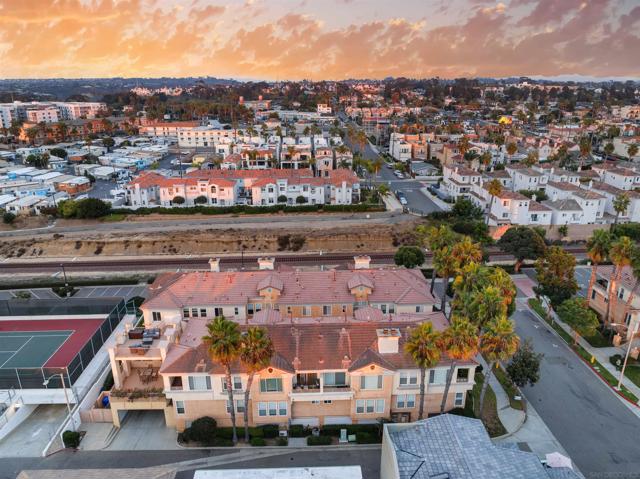 266 Neptune Way, Oceanside, California 92054, 2 Bedrooms Bedrooms, ,2 BathroomsBathrooms,Condominium,For Sale,Neptune Way,250020198SD