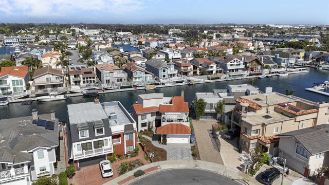 Detail Gallery Image 55 of 56 For 2350 Greencastle Ln, Oxnard,  CA 93035 - 4 Beds | 3 Baths