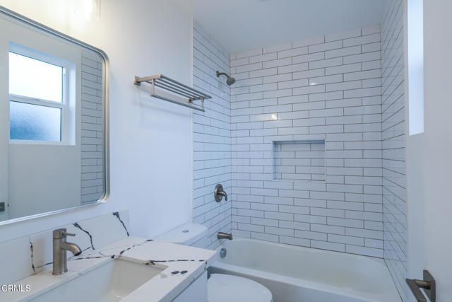 Detail Gallery Image 13 of 16 For 519 1/2 N Avenue 50, Los Angeles,  CA 90042 - 4 Beds | 4 Baths