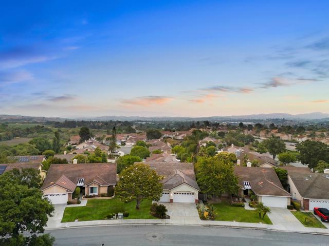 Detail Gallery Image 64 of 69 For 5166 via Portola, Oceanside,  CA 92057 - 4 Beds | 3 Baths