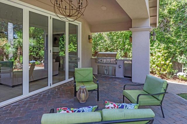 32 N El Monte Avenue, Los Altos CA: https://media.crmls.org/mediaz/67826bcc-1451-4613-81f8-521b4fd7c731.jpg