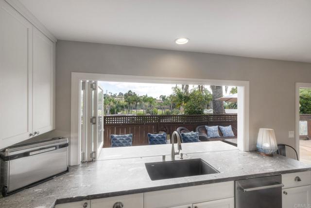 Detail Gallery Image 14 of 37 For 2017 Caracol Ct, Carlsbad,  CA 92009 - 3 Beds | 2/1 Baths