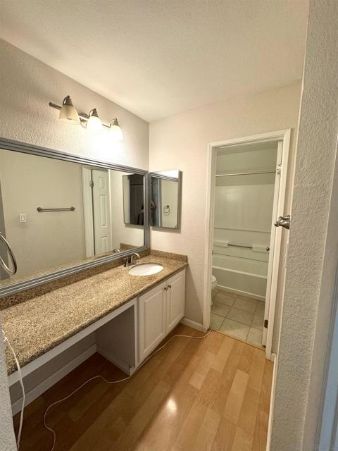 Image 13 of 27 For 7405 Charmant Dr  2417