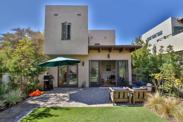 Detail Gallery Image 24 of 39 For 573 H, Coronado,  CA 92118 - 3 Beds | 3 Baths