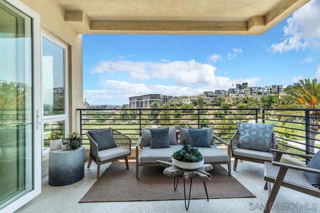 2460 Community Lane, San Diego CA: https://media.crmls.org/mediaz/6784c3ff-2682-4159-8765-45d471db6bbf.jpg