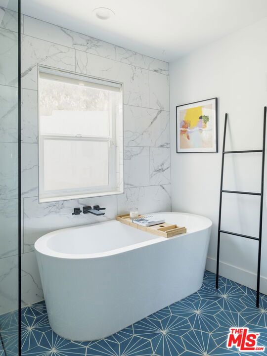 1320 Romulus Drive, Glendale CA: https://media.crmls.org/mediaz/6785241f-346f-4973-bc3e-260c99b69c8c.jpg