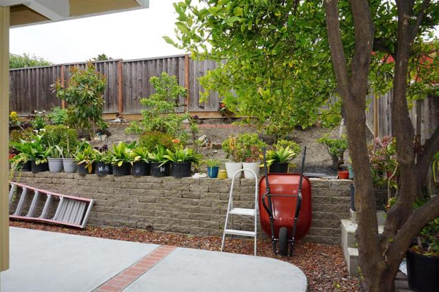 3474 Pine Creek, San Jose CA: https://media.crmls.org/mediaz/6786d32f-4613-49af-bc7b-854a4cab6f31.jpg