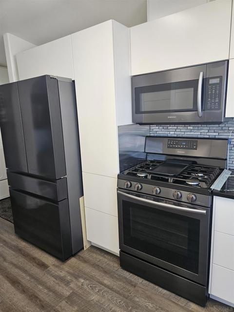 10880 Highway 67, Lakeside CA: https://media.crmls.org/mediaz/67875a1c-49d5-4129-a834-f13ecab86f18.jpg