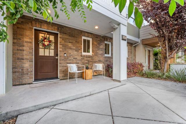 649 Sierra Vista Avenue, Mountain View CA: https://media.crmls.org/mediaz/67879f97-d511-4aca-9c9b-d708d0eae61a.jpg