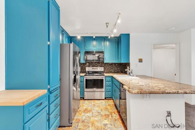 5745 Friars Rd., San Diego CA: https://media.crmls.org/mediaz/6788a1b7-5ec6-40f3-a754-338d9b910e14.jpg