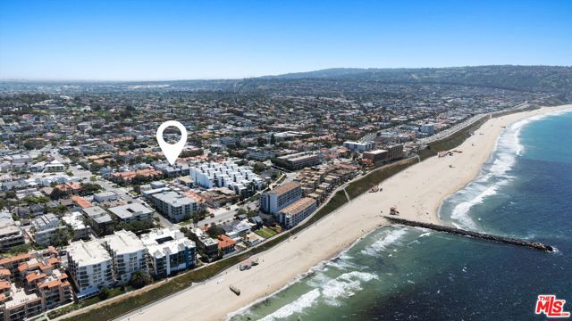 612 Catalina Avenue, Redondo Beach, California 90277, ,Residential Income,Sold,Catalina,25536287