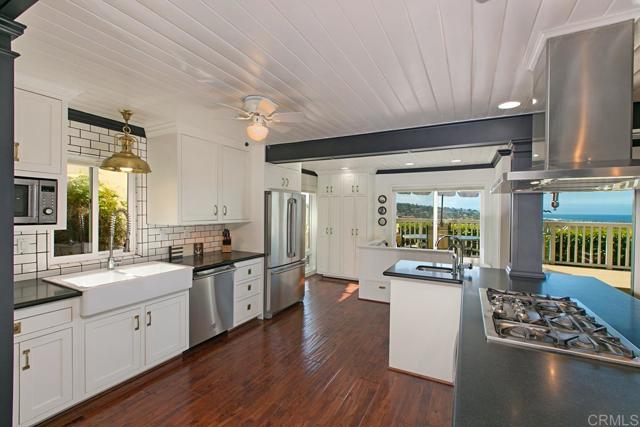 Image 10 of 31 For 821 Sea Turf Circle