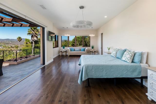 Detail Gallery Image 25 of 72 For 18102 via Ascenso, Rancho Santa Fe,  CA 92067 - 6 Beds | 6/1 Baths