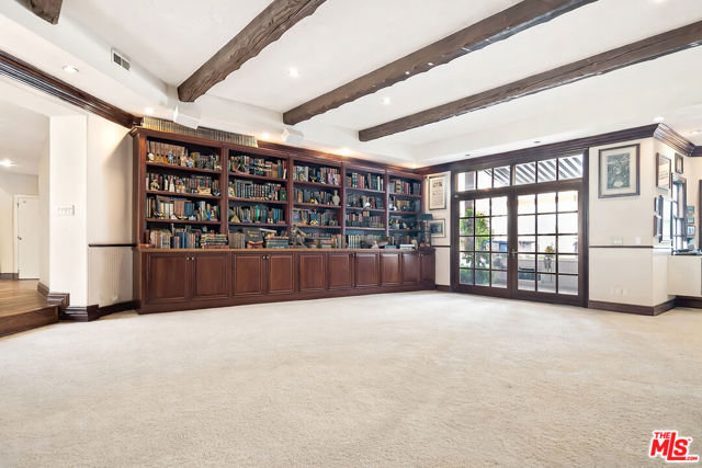 Image 11 of 38 For 4618 Westchester Drive