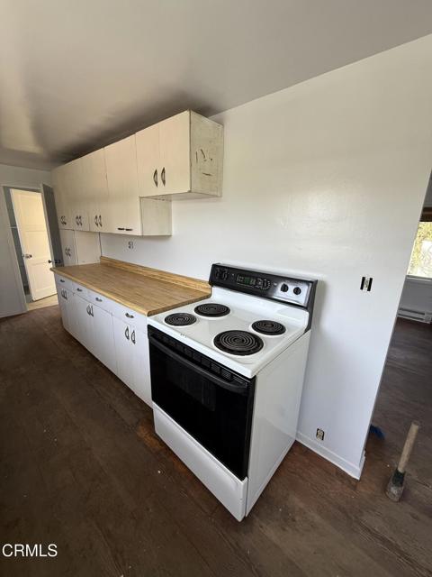 33180 Tregoning Drive, Fort Bragg CA: https://media.crmls.org/mediaz/678db960-4bdf-4fa4-93a5-10d8ad33c478.jpg