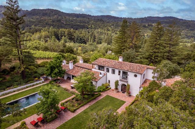 180 Farm Road, Woodside CA: https://media.crmls.org/mediaz/678e4265-068b-49a4-bb8e-2259638175d2.jpg