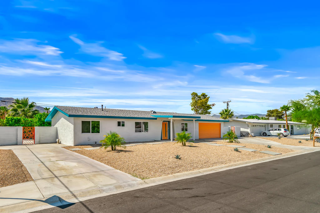 MLS #219135571PS image #2