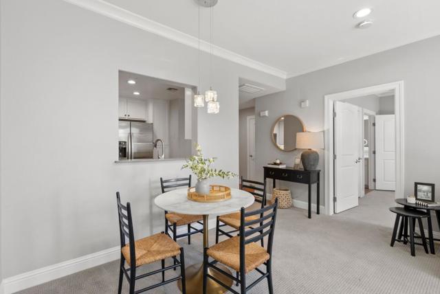 618 Walnut Street, San Carlos CA: https://media.crmls.org/mediaz/678e6e18-c548-4b38-b405-dd43bc7eb880.jpg