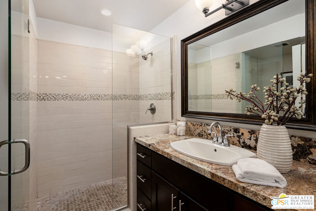 MLS #25619761PS image #25