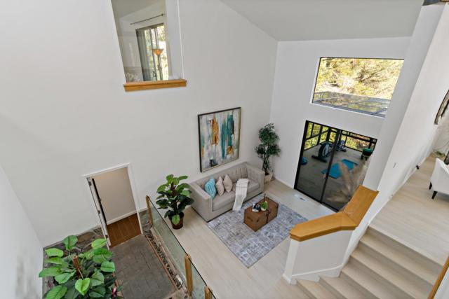 131 Los Vientos Way, San Carlos CA: https://media.crmls.org/mediaz/678f3640-0d33-4b44-a9ee-288cf2032d1a.jpg