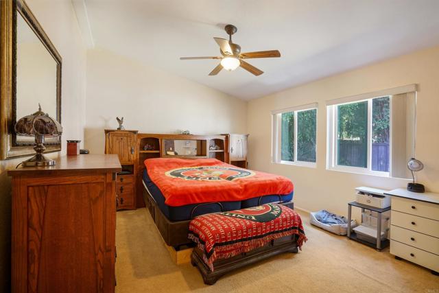 Detail Gallery Image 15 of 35 For 330 Nettleton Rd, Vista,  CA 92083 - 3 Beds | 2 Baths