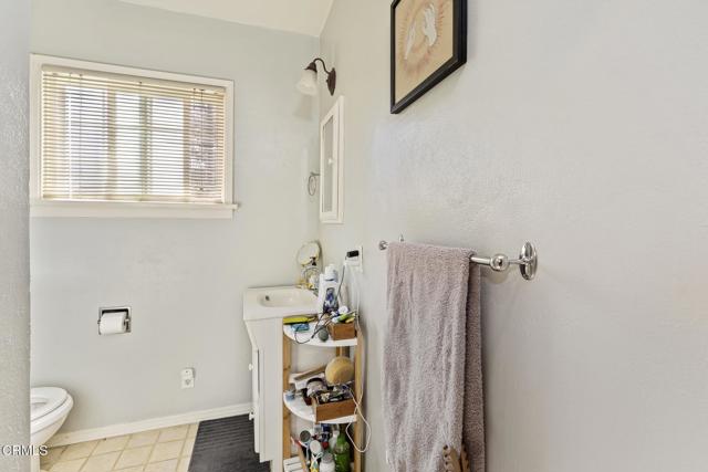 Detail Gallery Image 17 of 69 For 419 West W Riverside Dr, Burbank,  CA 91506 - – Beds | – Baths