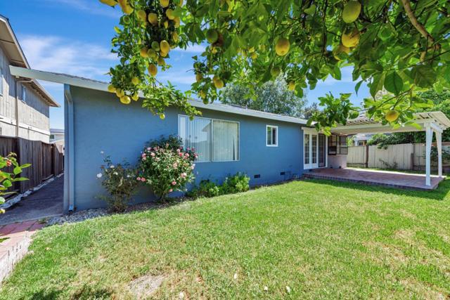 1369 Joyner Court, San Jose CA: https://media.crmls.org/mediaz/67907482-a3e0-424b-83ae-222da35ffc2e.jpg