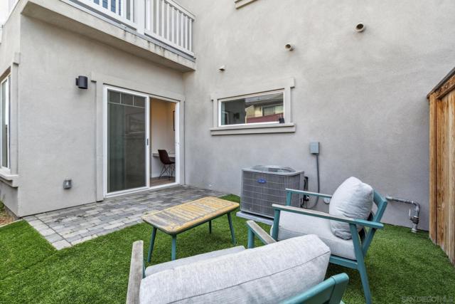 1343 Holly Ave, Imperial Beach CA: https://media.crmls.org/mediaz/67908814-2607-4792-ad2f-353bef5bd1b0.jpg