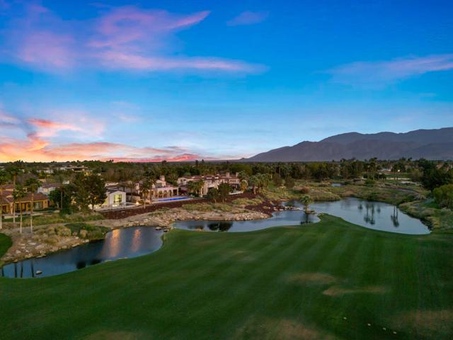 53603 Via Mallorca, La Quinta CA: https://media.crmls.org/mediaz/6790bf32-4de5-4282-a0d7-73d82863b8b3.jpg
