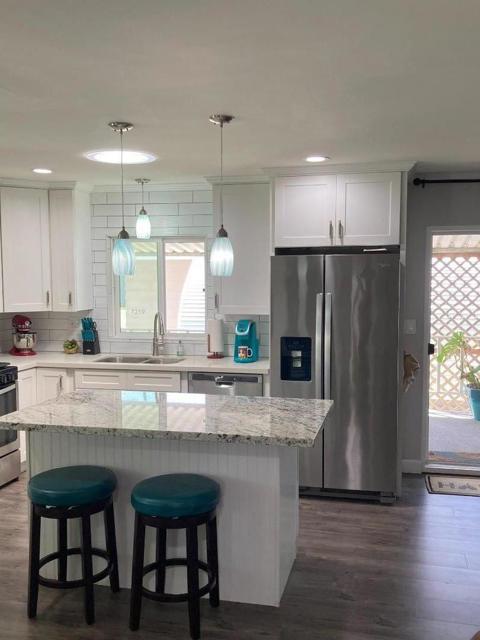7217 San Luis Street, Carlsbad CA: https://media.crmls.org/mediaz/67914344-1f1d-4362-b235-fbf6281c595f.jpg