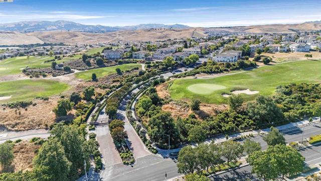6013 Kingsmill Ter, Dublin CA: https://media.crmls.org/mediaz/6791f5d6-b1e6-4323-bdae-66963b230aca.jpg