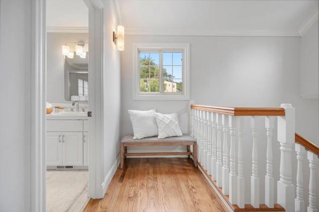 107 Knockash, San Francisco CA: https://media.crmls.org/mediaz/679211e7-661f-471a-a451-d05ff6912779.jpg