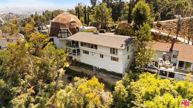 3162 Durand Drive, Los Angeles CA: https://media.crmls.org/mediaz/67929fe3-14b2-4bd2-b348-01e5c03b9b5c.jpg